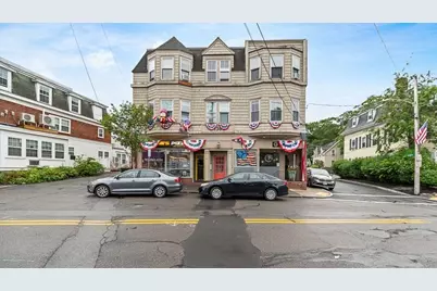 730 Hale St #2R, Beverly, MA 01915 - Photo 1