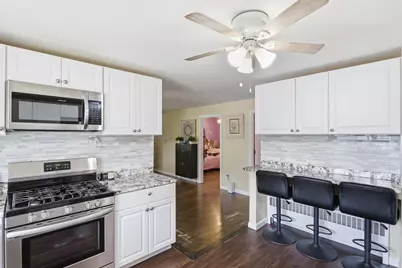 4 Monroe St, Lawrence, MA 01843 - Photo 7