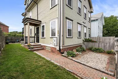6-8 Water Street #6, Boston, MA 02122 - Photo 5