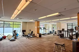 50 Lngwood, Brookline, MA 02446 - Photo 9