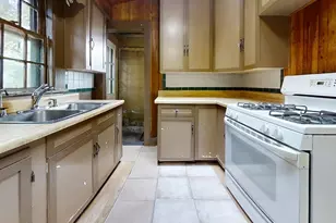 764 Lexington St, Waltham, MA 02452 - Photo 11
