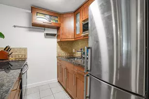 32 Whites Ave, Watertown, MA 02472 - Photo 3