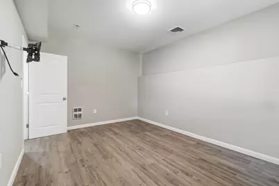 30 Highland St, Revere, MA 02151 - Photo 33