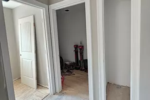 47 N Main St, Freetown, MA 02702 - Photo 15