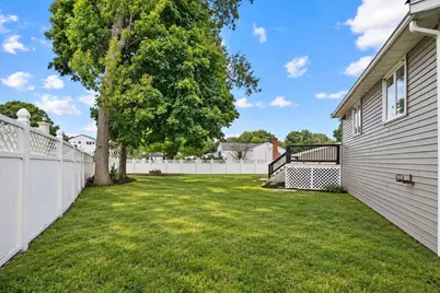 8 Niles Road, Randolph, MA 02368 - Photo 17