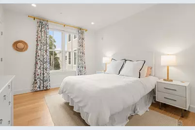 38 P St #1, Boston, MA 02127 - Photo 11