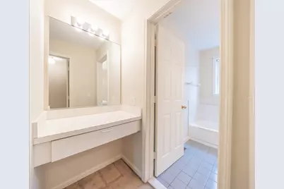 49 Bishops Forest Dr #49, Waltham, MA 02452 - Photo 27