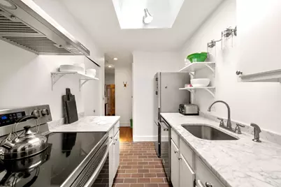 277 Beacon St #4A, Boston, MA 02116 - Photo 7
