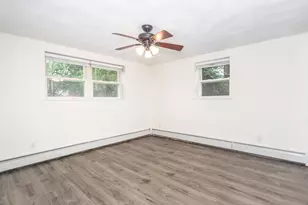1105 Lexington St, Waltham, MA 02452 - Photo 7