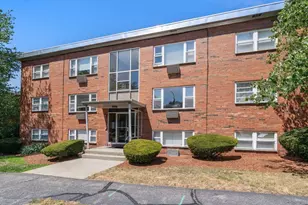 1105 Lexington St, Waltham, MA 02452 - Photo 1