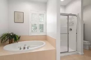 132 Clocktower Dr, Waltham, MA 02452 - Photo 15