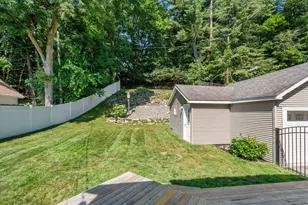 43 Laconia Rd, Worcester, MA 01609 - Photo 23