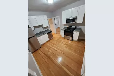 38 Bellevue St #1, Boston, MA 02125 - Photo 3