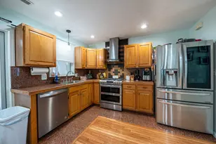 8 Spinney Path, Lynn, MA 01902 - Photo 15