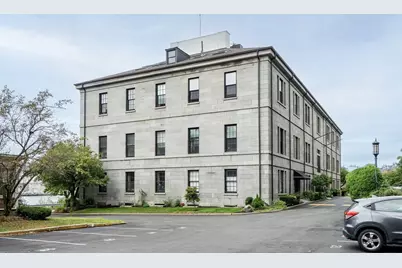 100 Commandants Way #107, Chelsea, MA 02150 - Photo 5