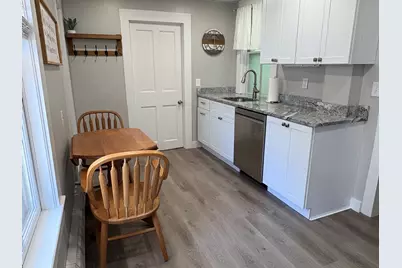 38-40 School St #40-2, Middleborough, MA 02346 - Photo 3