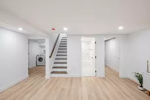 78 Windemere Cir, Braintree, MA 02184 - Photo 15