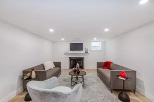 78 Windemere Cir, Braintree, MA 02184 - Photo 17