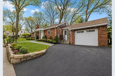 78 Windemere Cir, Braintree, MA 02184 - Photo 1