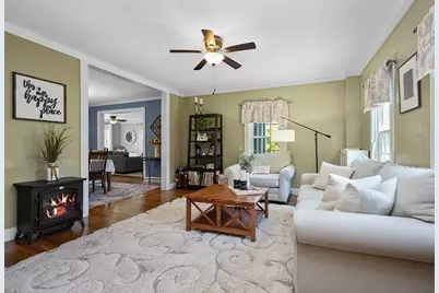 107 Summer St, Franklin, MA 02038 - Photo 9