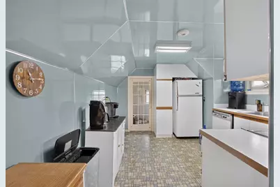 141 Chestnut St, Gardner, MA 01440 - Photo 41