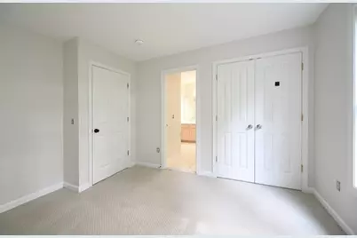 5 Bay Farm Ln, Grafton, MA 01560 - Photo 21