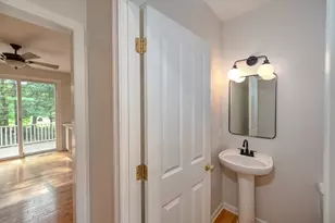 5 Bay Farm Ln, Grafton, MA 01560 - Photo 25