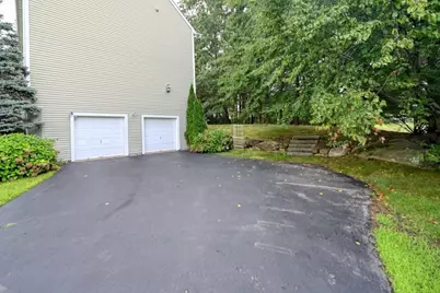 5 Bay Farm Ln, Grafton, MA 01560 - Photo 29