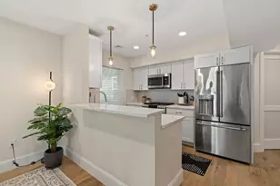 29 Ward St, Boston, MA 02127 - Photo 7