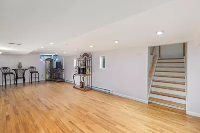 8 Hunter Ave, Methuen, MA 01844 - Photo 21