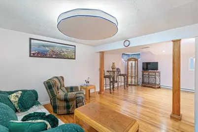 8 Hunter Ave, Methuen, MA 01844 - Photo 17