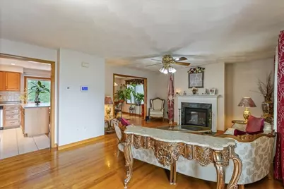 8 Hunter Ave, Methuen, MA 01844 - Photo 3