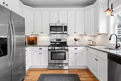 176 Elm Street #2, Amesbury, MA 01913 - Photo 15