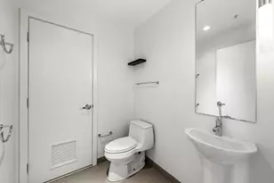 110 Stuart St, Boston, MA 02116 - Photo 17