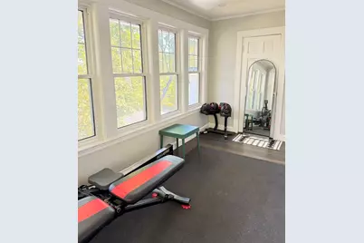 131-133 Mount Vernon St, Newton, MA 02465 - Photo 17