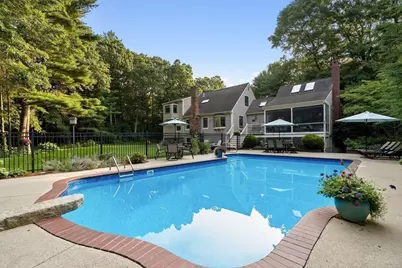 28 Lady Slipper Cir, Pembroke, MA 02359 - Photo 31
