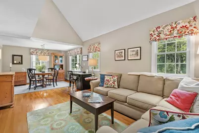 28 Lady Slipper Cir, Pembroke, MA 02359 - Photo 7