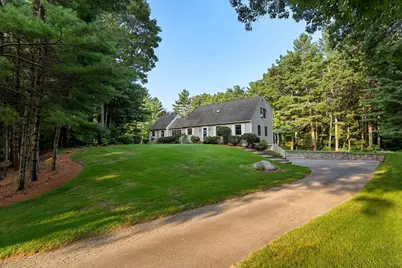 28 Lady Slipper Cir, Pembroke, MA 02359 - Photo 1