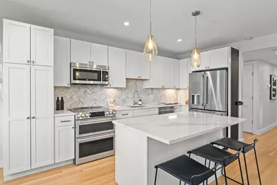 52 Fisher Avenue #302, Boston, MA 02120 - Photo 7