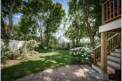 24 High St, Ipswich, MA 01938 - Photo 9