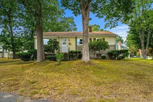 4 Niles Rd, Randolph, MA 02368 - Photo 35