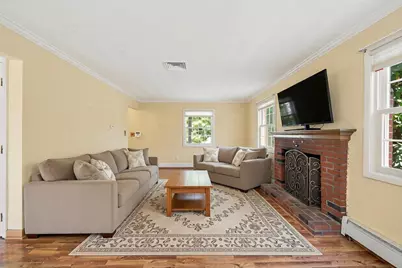 16 Porter Rd, Chelmsford, MA 01824 - Photo 5