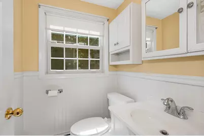 16 Porter Rd, Chelmsford, MA 01824 - Photo 13