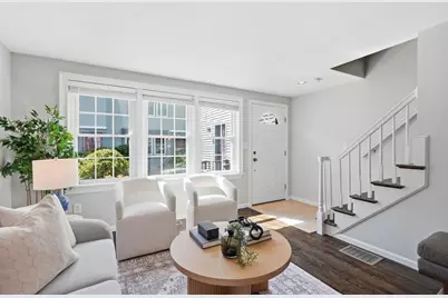 35 Merrymount Rd #3, Quincy, MA 02169 - Photo 5