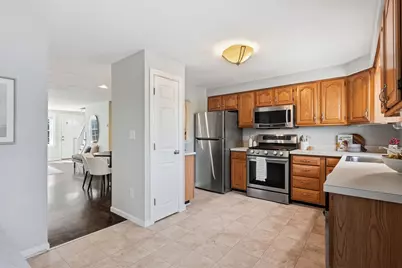 35 Merrymount Rd #3, Quincy, MA 02169 - Photo 11