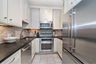 280 Commonwealth Ave, Boston, MA 02116 - Photo 5