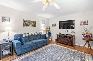 45 Brook St, Easthampton, MA 01027 - Photo 9
