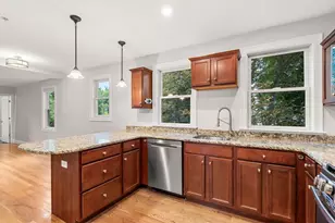 26 Andrew St, Salem, MA 01970 - Photo 11