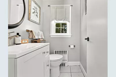 446 Pine St, Weymouth, MA 02190 - Photo 15