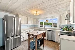 80 Lakeview Rd, Shutesbury, MA 01072 - Photo 3